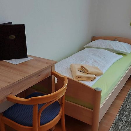 Gaestehaus Franz Kroatisch Geresdorf Eksteriør bilde